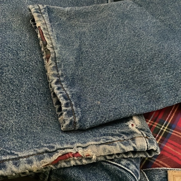 LLBean men’s flannel lined jeans. 42x30. Classic tartan plaid. See wear at cuff. - Picture 4 of 6